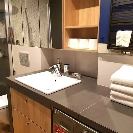 Browar Deluxe Sg Apartment